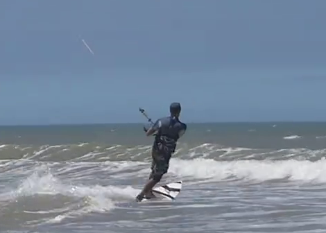 toeside riding on a directional kitesurf board