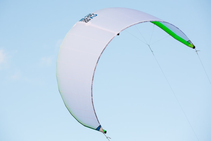 Best Lightwind Kitesurfing Kite Choose One Of These